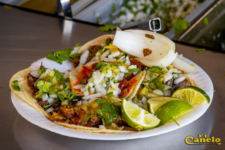 Tacos Al Vapor El Canelo