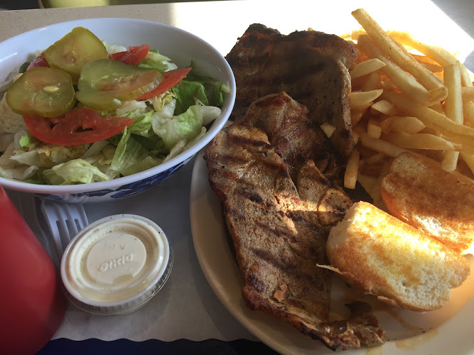 Tom’s Super Burger