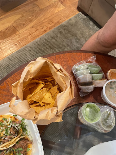 VIVA TACO AZTECA TRUCK
