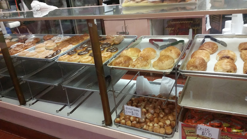 Yummy Donut and Top Burger